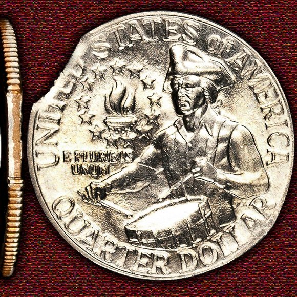 1776-1976-D Bicentennial Quarter Clipped Planchet - Picture 2 of 2